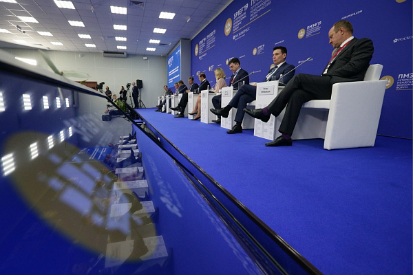 Денис Касимов на ПМЭФ-2019: Сквозные технологии повысят конкурентоспособность «умного» производства на глобальном рынке